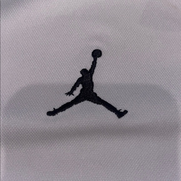 Women’s Charlotte Hornets White Polo Shirt NWT Womens XL - Picture 3 of 6